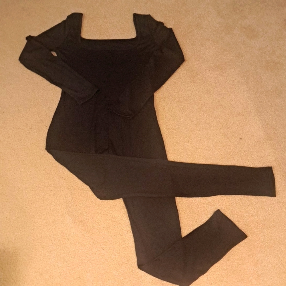 JANE RIBBED STRETCH BODYSUIT. L